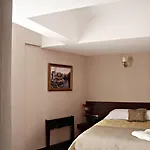 بوركين فندق 3*